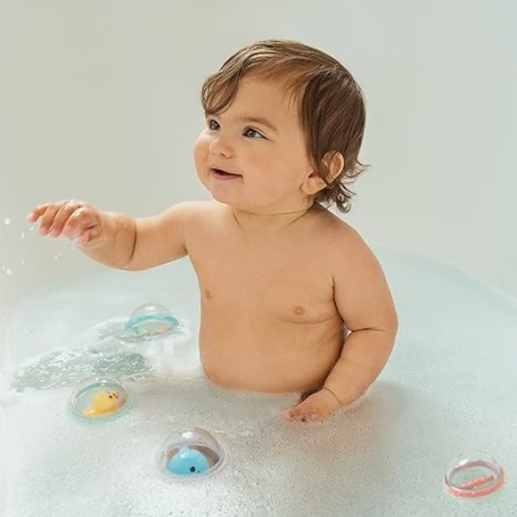 Munchkin® Float & Play Bubbles™ Baby and Toddler Bath Toy, 4 Count - Picture 5 of 7